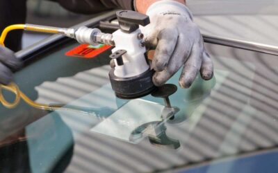 Windshield Repair vs Windshield Replacement